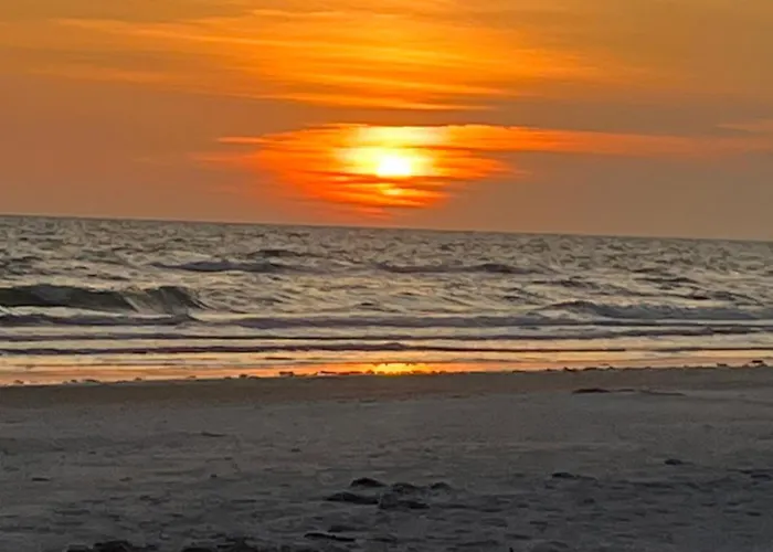 Belleview Gulf Apartment *