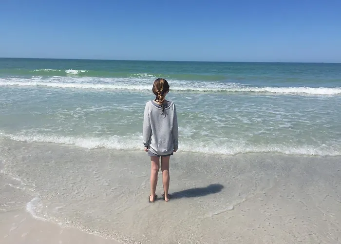 Belleview Gulf Apartment *